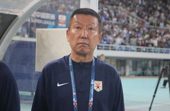 美女的胸和逼
