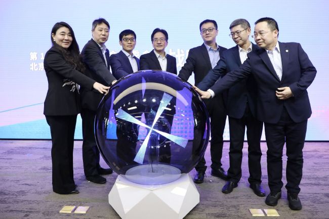 精品久久亚洲