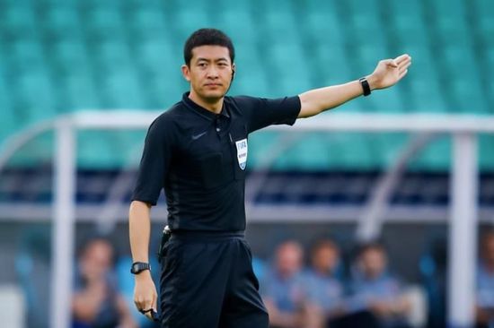 丝袜秘书在办公室被躁bd电影