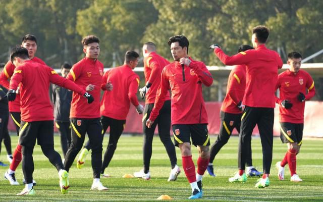 亚洲精品中字